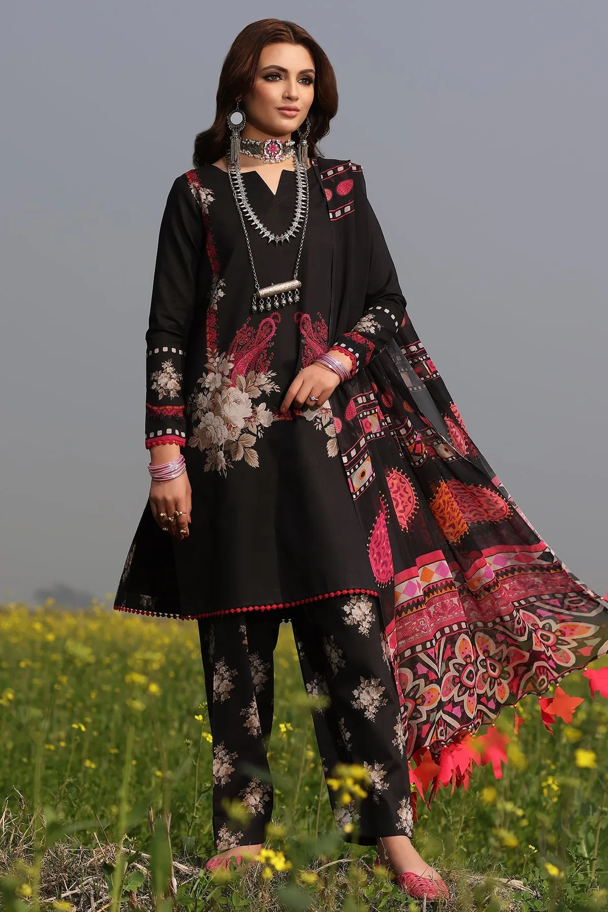 3-PC Unstitched Printed Lawn Collection SP4-01