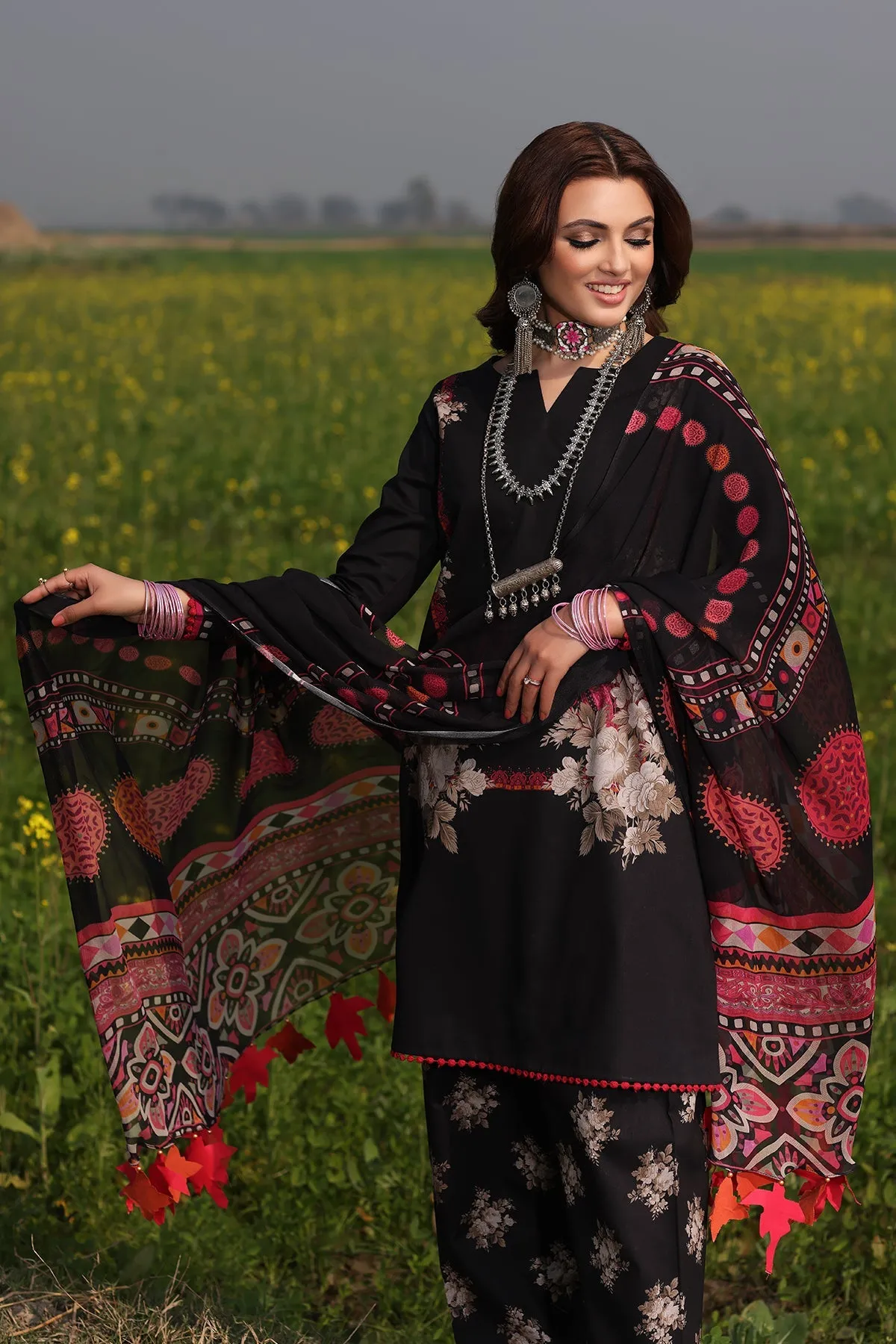 3-PC Unstitched Printed Lawn Collection SP4-01