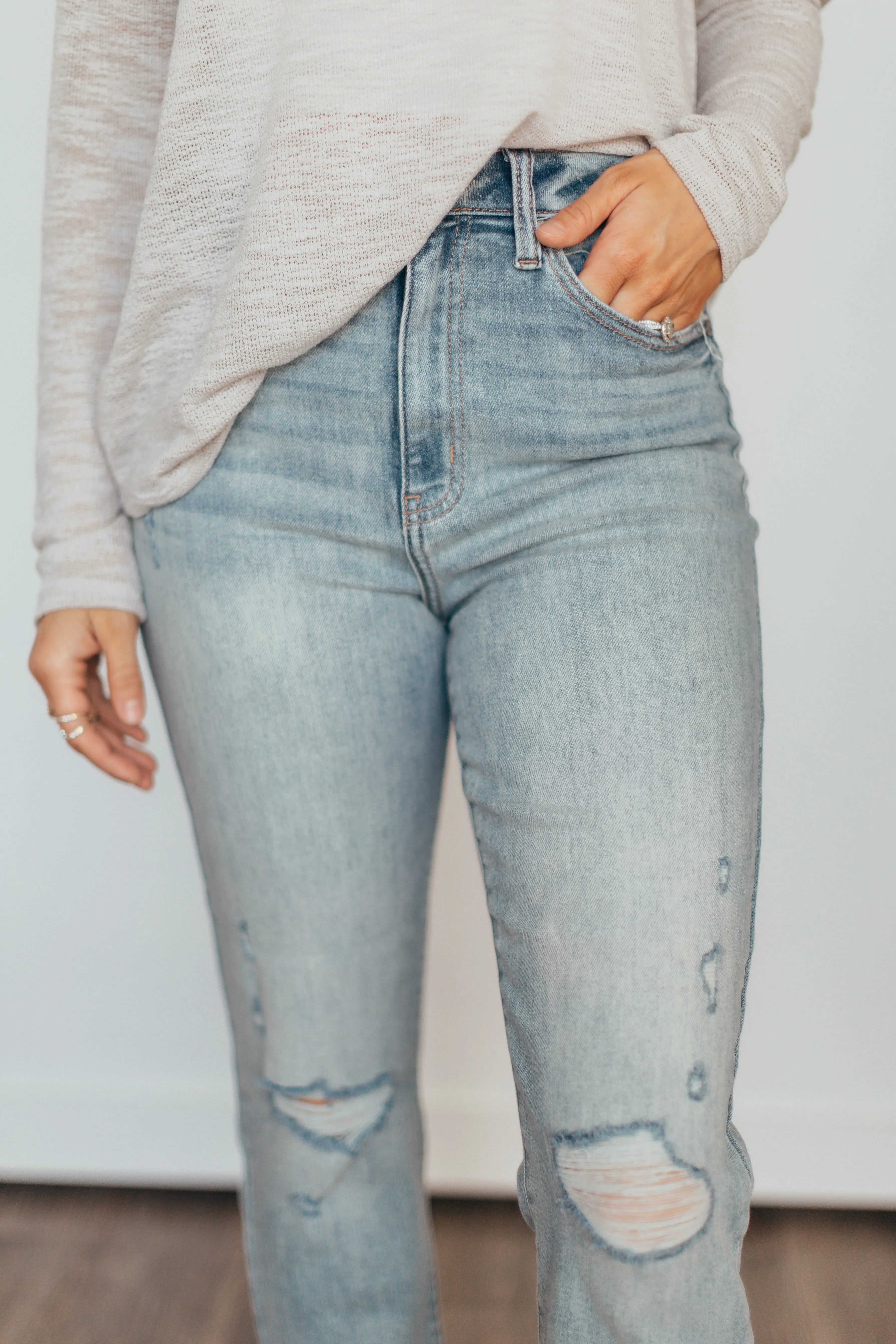 Ally Ultra High Rise Straight Jean