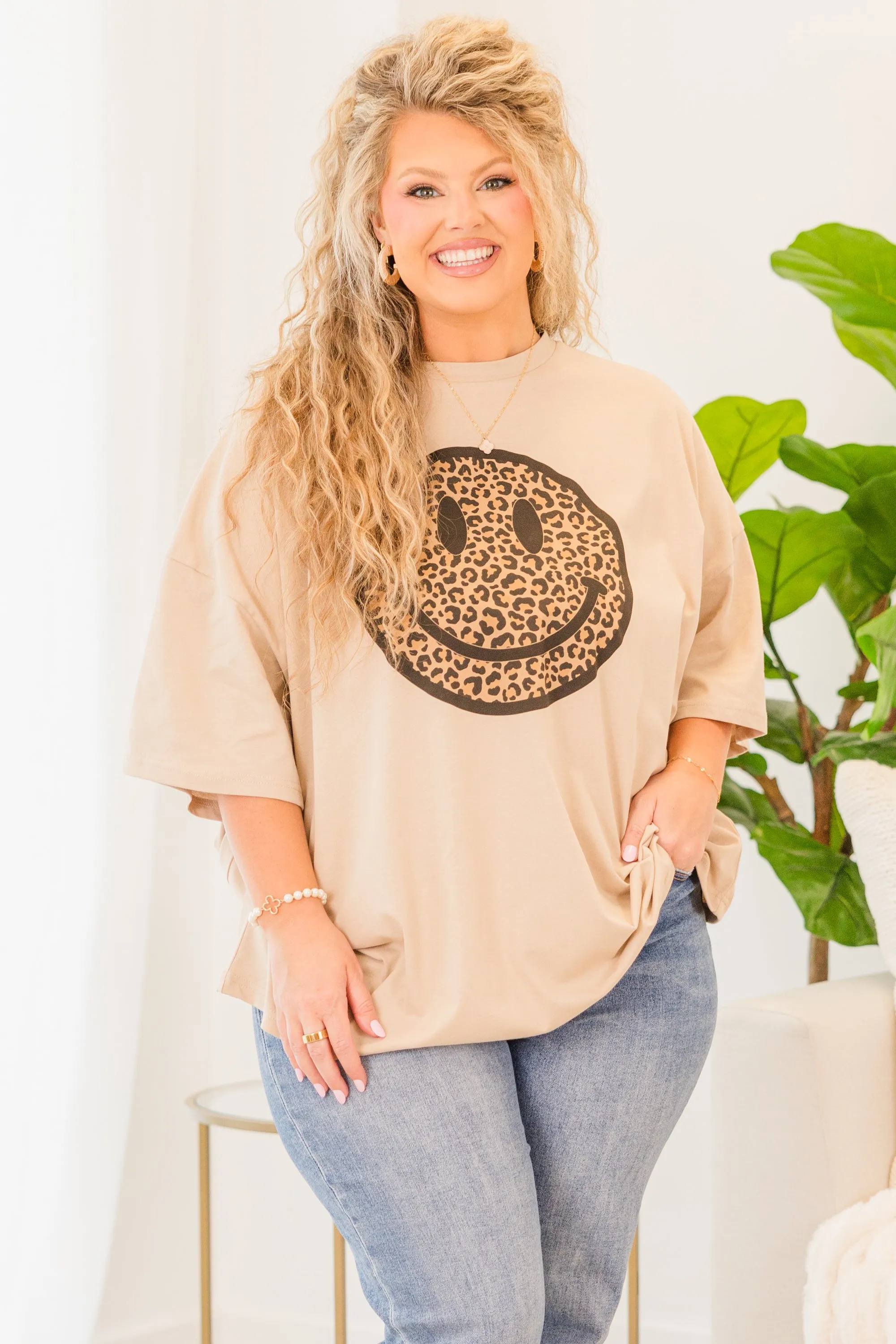 Smiley Face Boyfriend Tee, Light Mocha