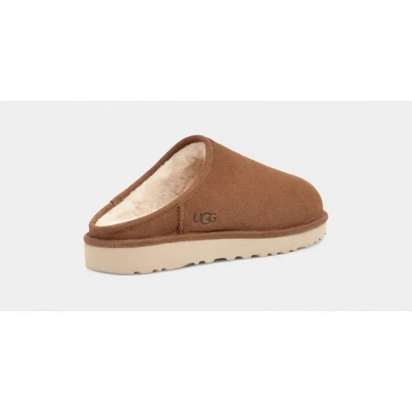 UGG Mens Classic Slip on in Chestnut