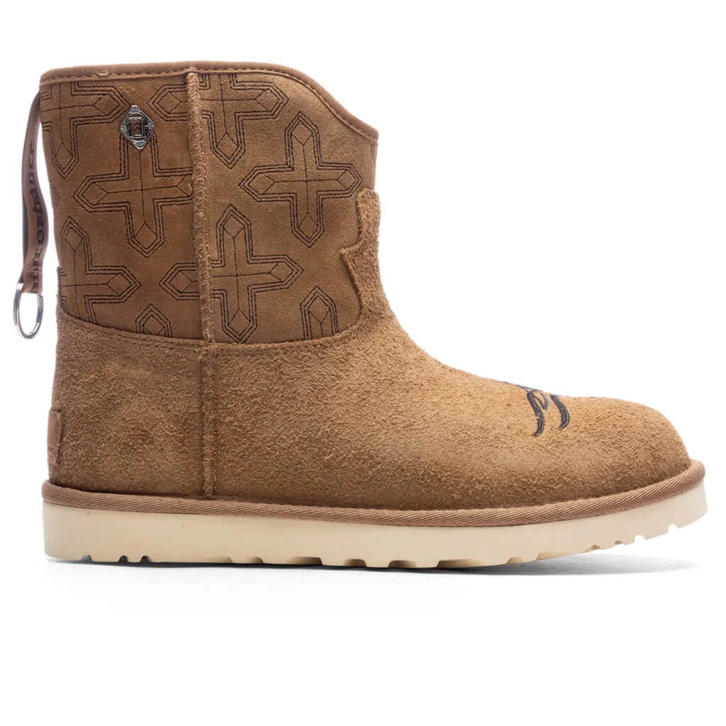 UGG x Children of the Discordance Classic Short Boot - Chestnut