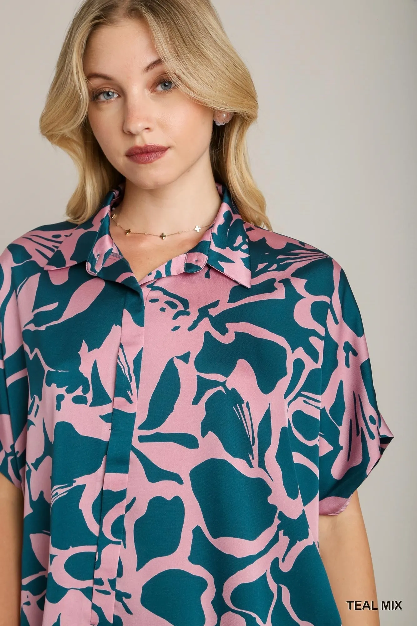 Umgee Bold Floral Top in Teal