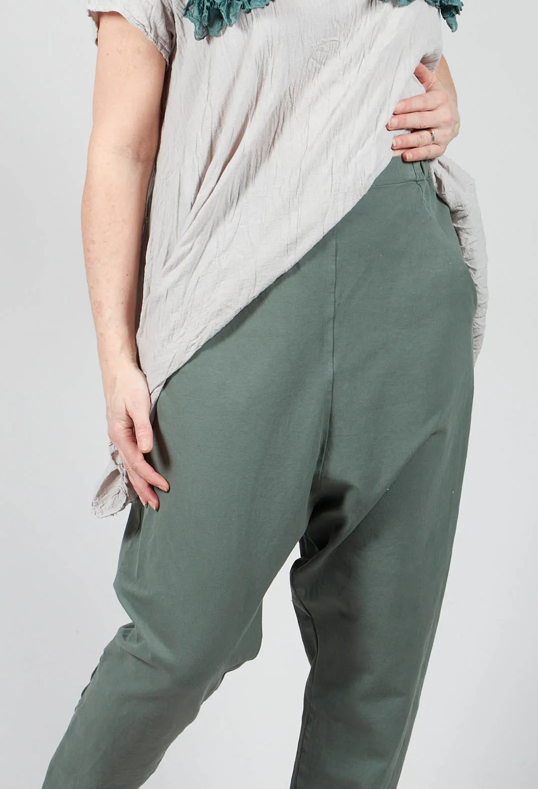 Wirksamen Trousers in Teich Green